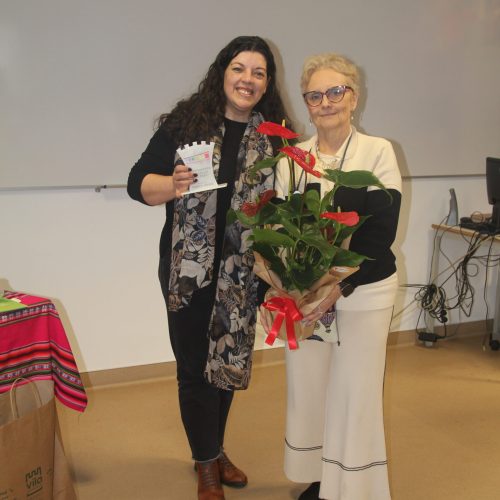 No passado dia 20 de março, pelas 13h30, a BEMF recebeu com grande entusiasmo a visita da escritora Carmen Zita Ferreira, numa sessão que marcou de forma especial os alunos presentes.