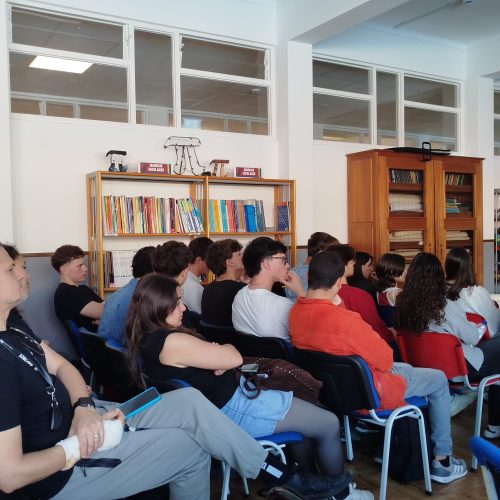 “O gosto do livro ao almoço”